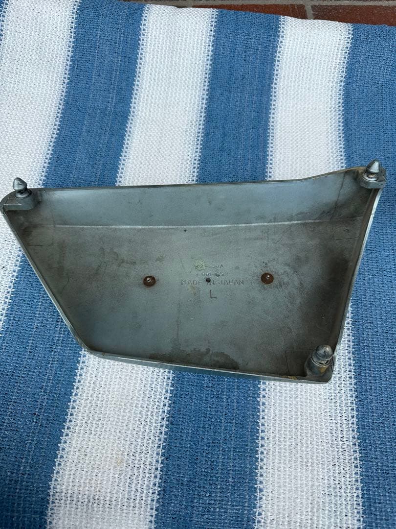当時物Z250FT サイドカバー FTロゴ付き　美品