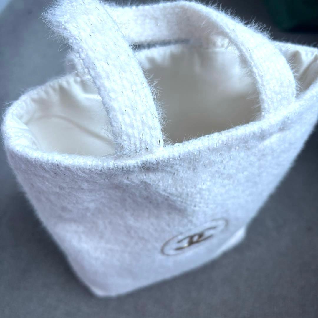 CHANEL 日本未発売2024クリスマスコフレ トート、ハンドクリーム、リップ