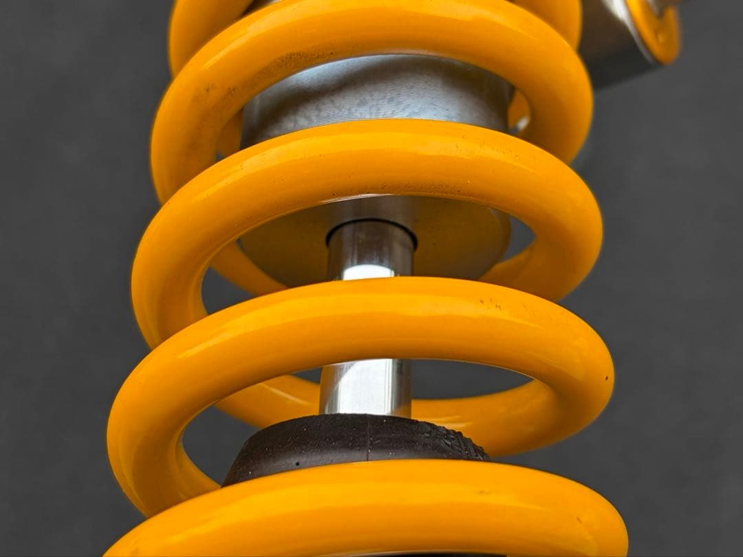 k*u様 YZF-R1/R1M. 2015- オーリンズ TTX サスペンション