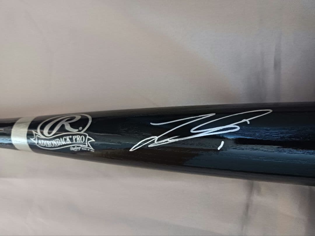 西岡剛 サイン入りバット 千葉ロッテ WBC