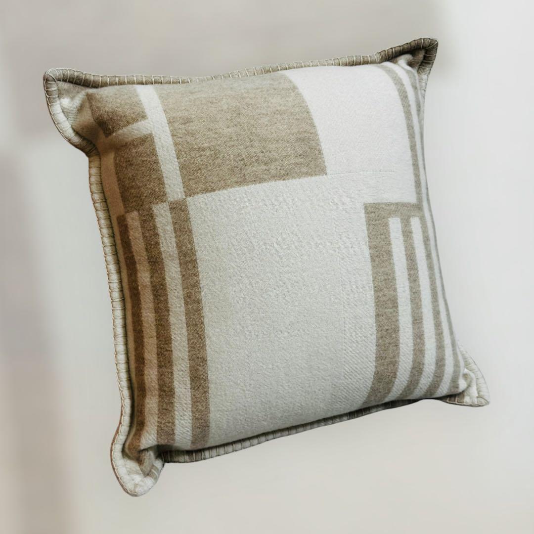 エルメス クッション イターク サーブル