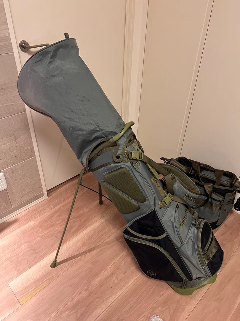 BRIEFING ゴルフキャディバッグ CR-4 レンジャーグリーン