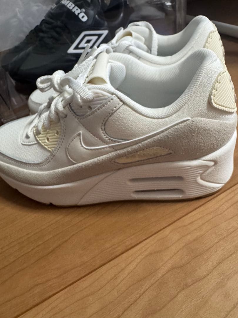 Nike Air Max 90 ホワイト スニーカー　23.5cm