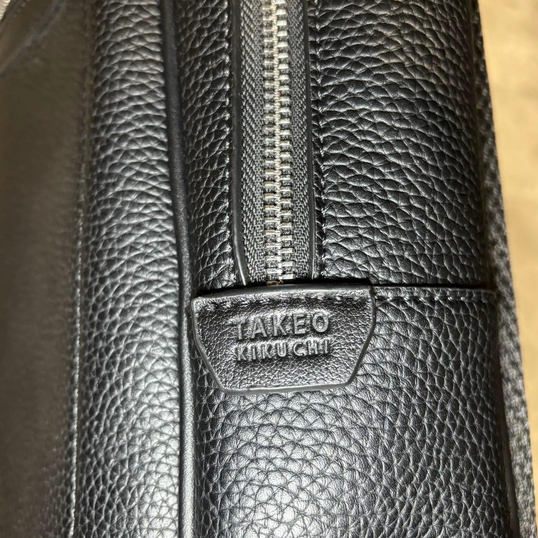TAKEO KIKUCHI タケオキクチ　ブラック レザーバックパック
