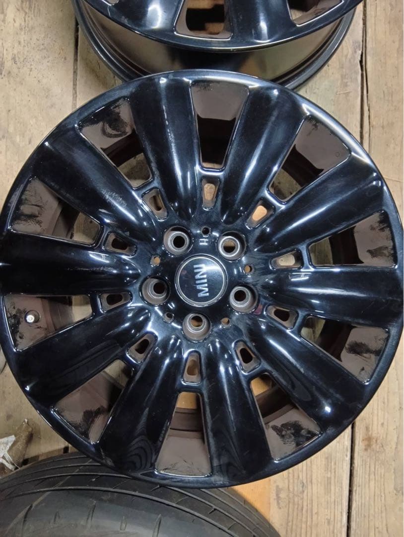 MINI F60 クロスオーバー　純正品　★ブラック★ 18インチ　4本