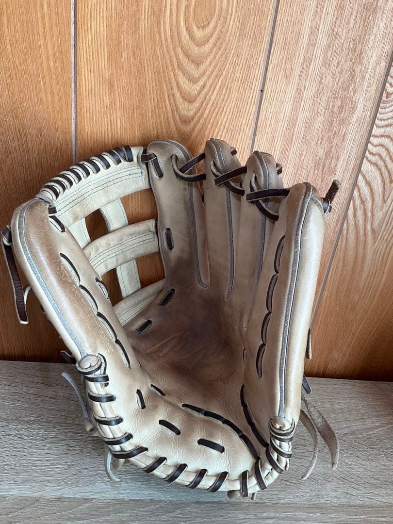 ミズノプロ 硬式グローブ BSS限定 佐藤(外野)型