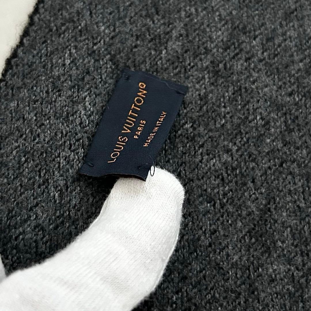 ルイヴィトン　マフラー・モノグラム グラディエント　箱付き