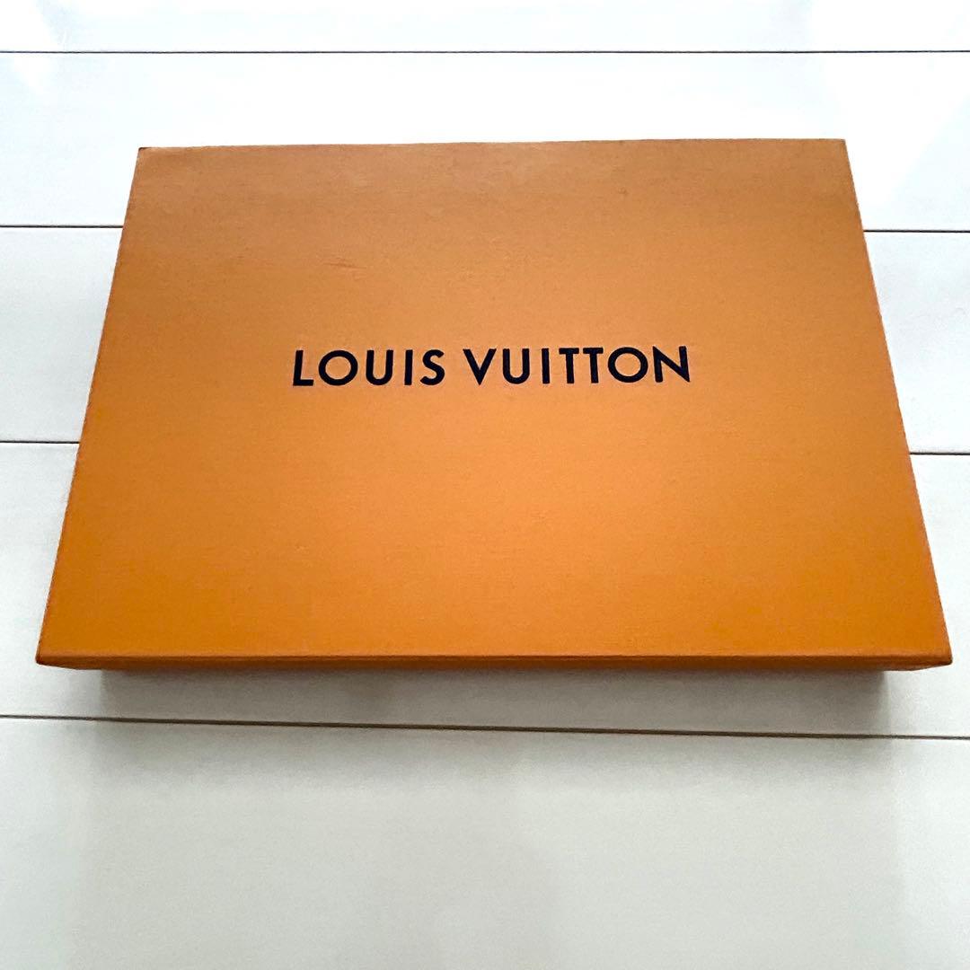 ルイヴィトン　マフラー・モノグラム グラディエント　箱付き