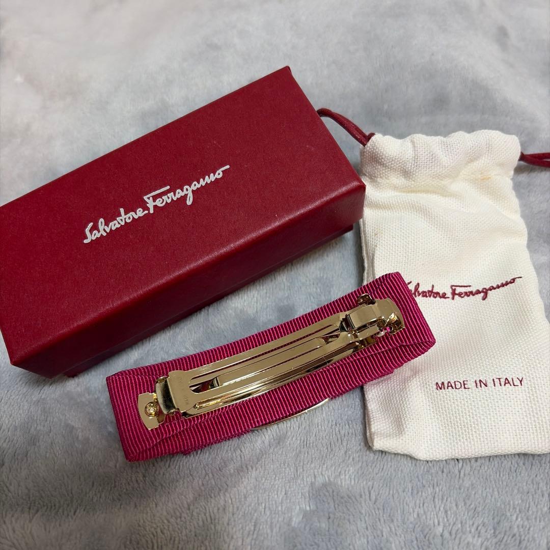 Salvatore Ferragamo ヘアバレッタ