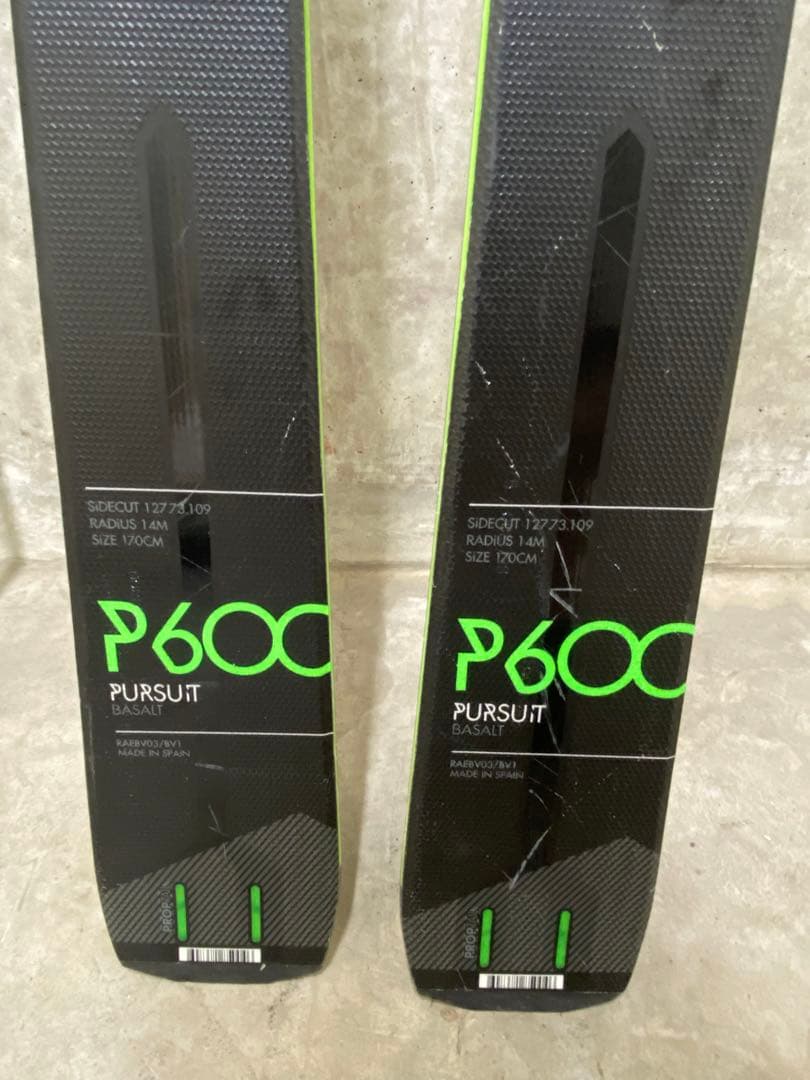【ほぼ未使用品】スキー板　Rossignol Persuit600 Basalt