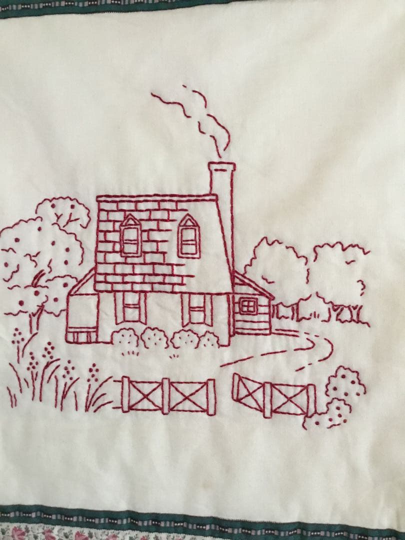 アンの田舎生活 刺繍キルト 約94cm タペストリー