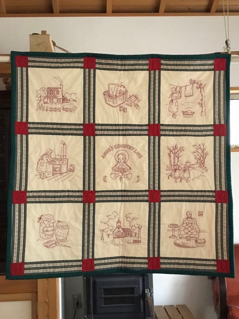 アンの田舎生活 刺繍キルト 約94cm タペストリー