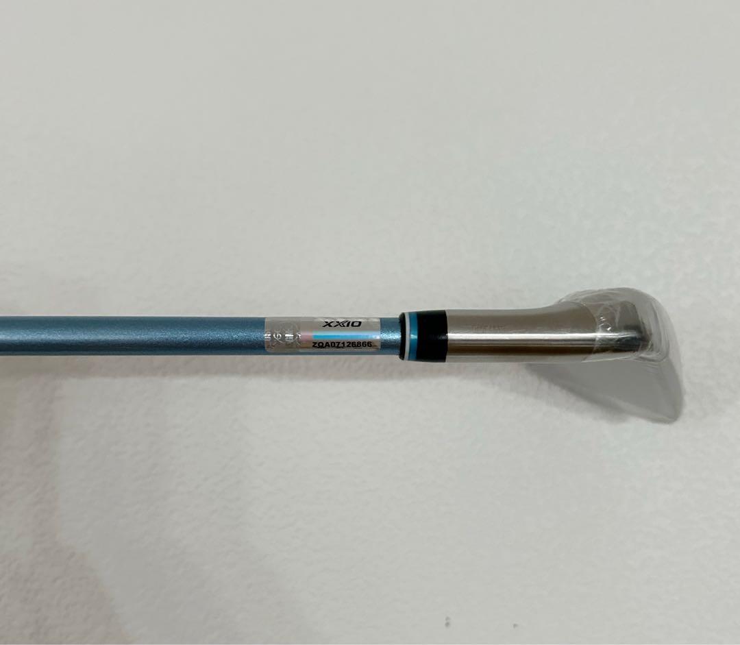 【新品】　ゼクシオ　13 レディース　アイアン　ブルー　Ｌ　5本　セット