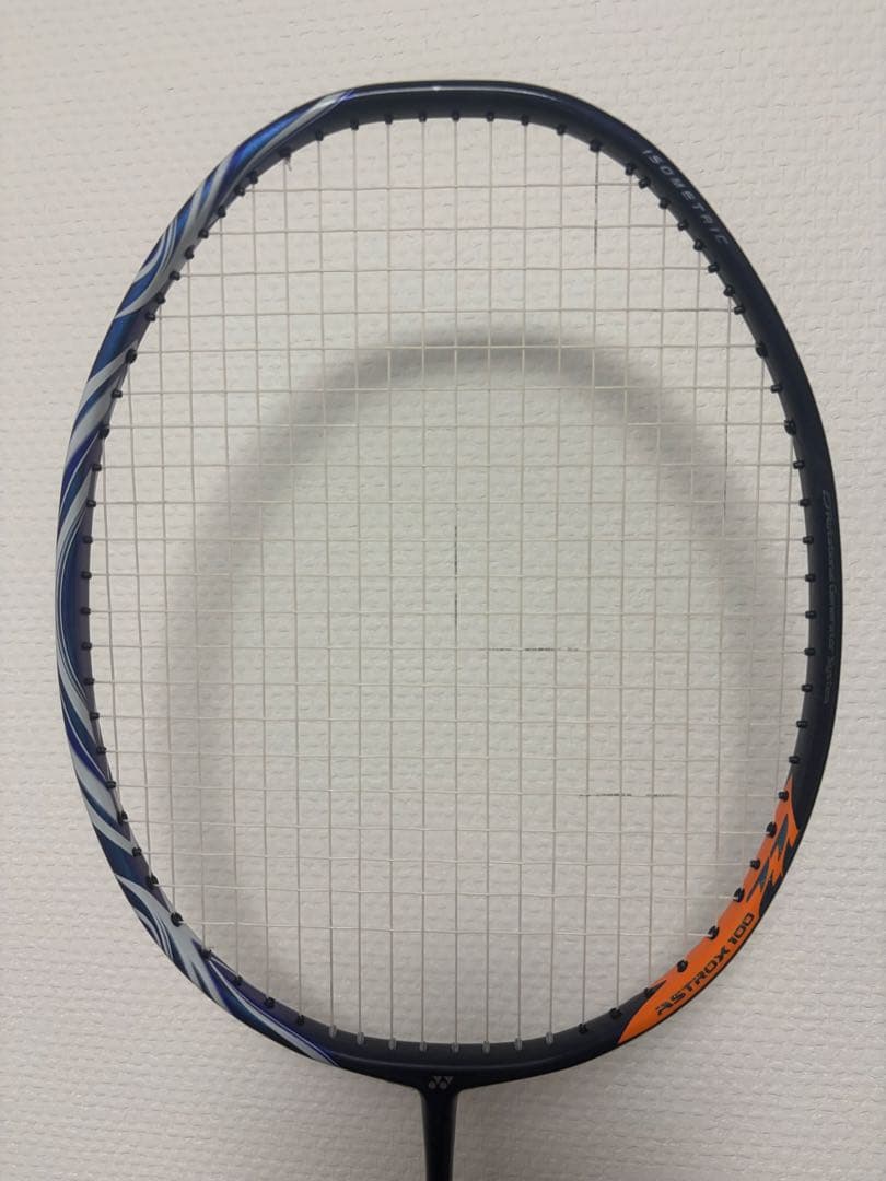 ASTROX 100ZZ ヨネックスバドミントンラケット