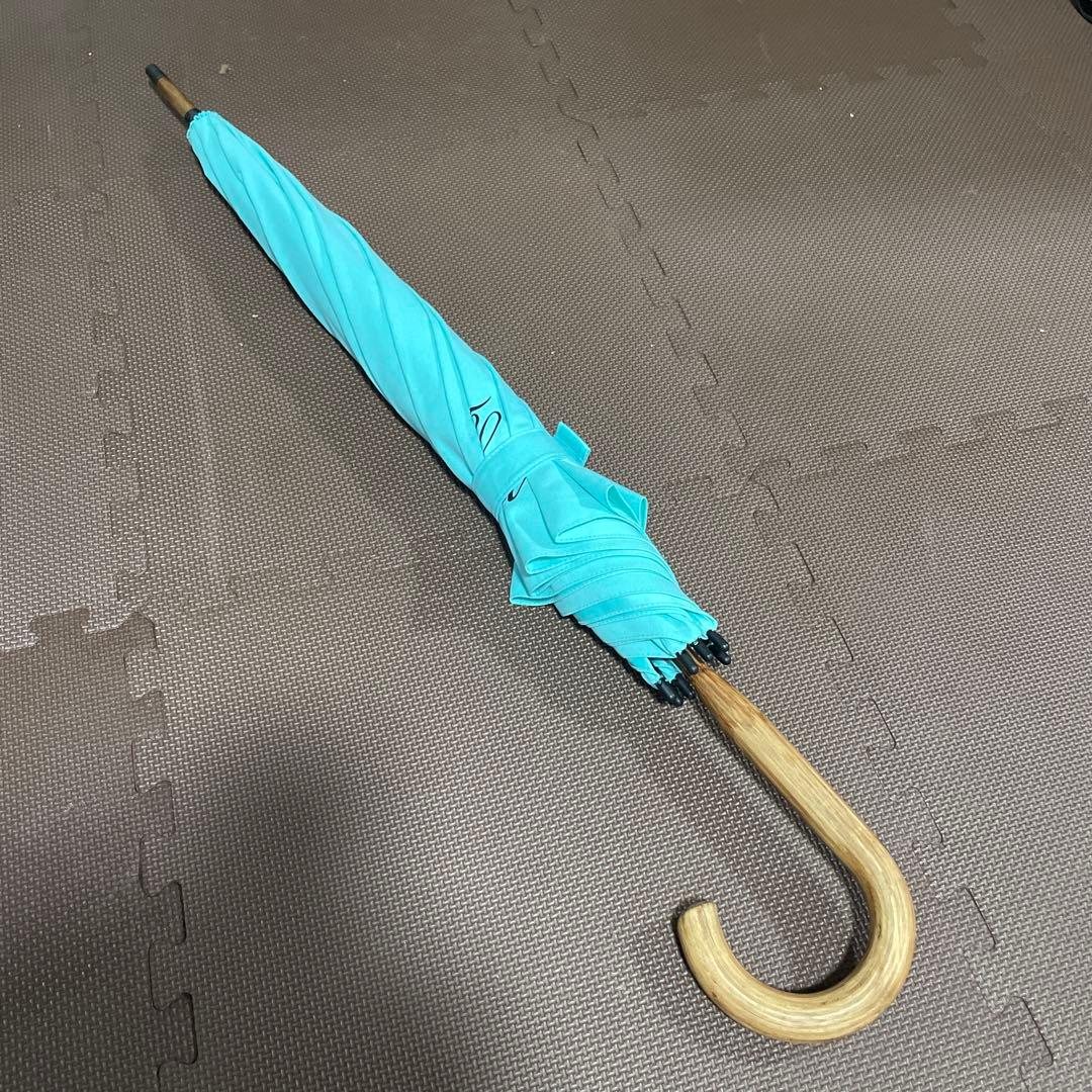 ティファニー ノベルティ 傘 パラソル Tiffany Blue ロゴ入り①