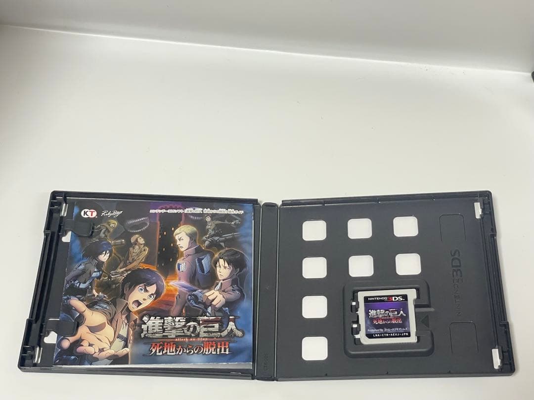 進撃の巨人 死地からの脱出 トレジャーBOX 3DS