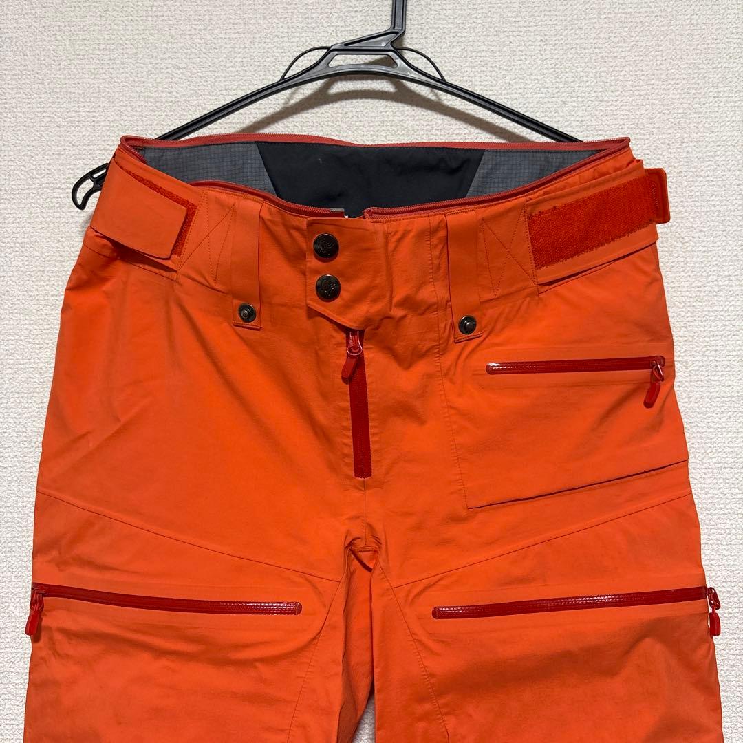 Y Ryota 　NORRØNA Lofoten Gore-Tex Pro