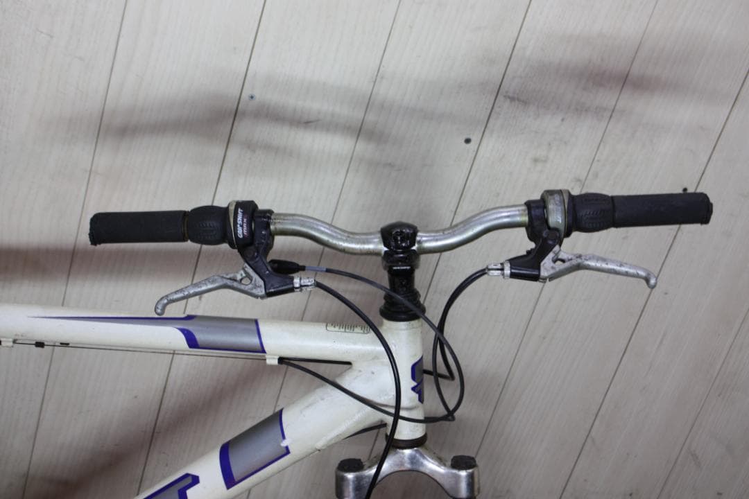 GT ( ジーティー ) TIMBERLINE 26型 21速470mm MTB
