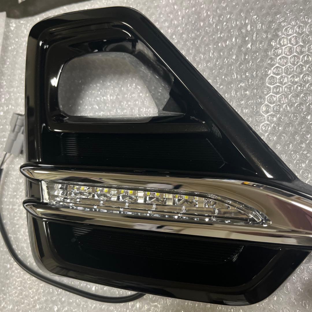 レヴォーグ　LEDアクセサリーライナー　新品　LEVORG