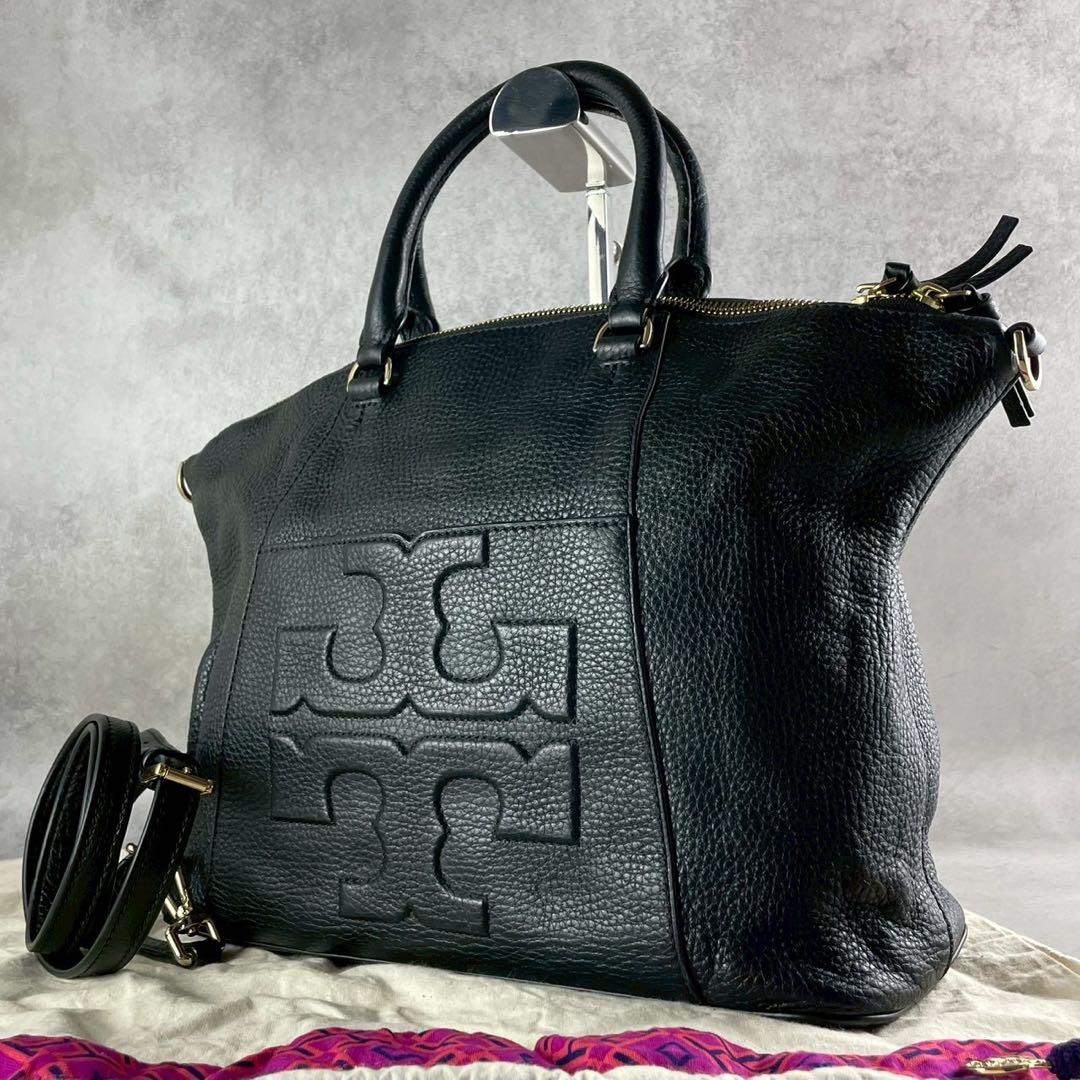 ✨美品✨トリーバーチ　ボンベT サッチェル　2way エンボスロゴ　レザー　黒