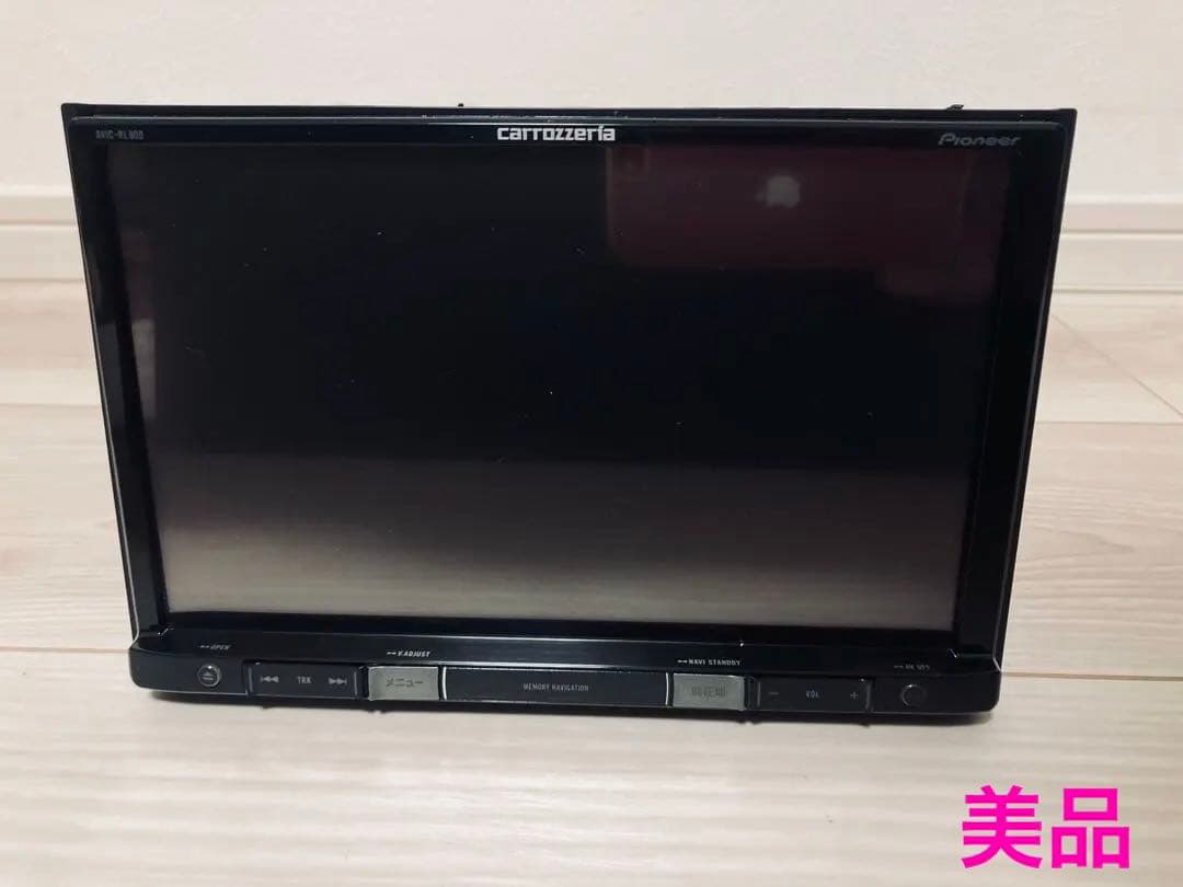 カロッツェリアAVIC-RL900 8インチメモリーナビフルセグTV