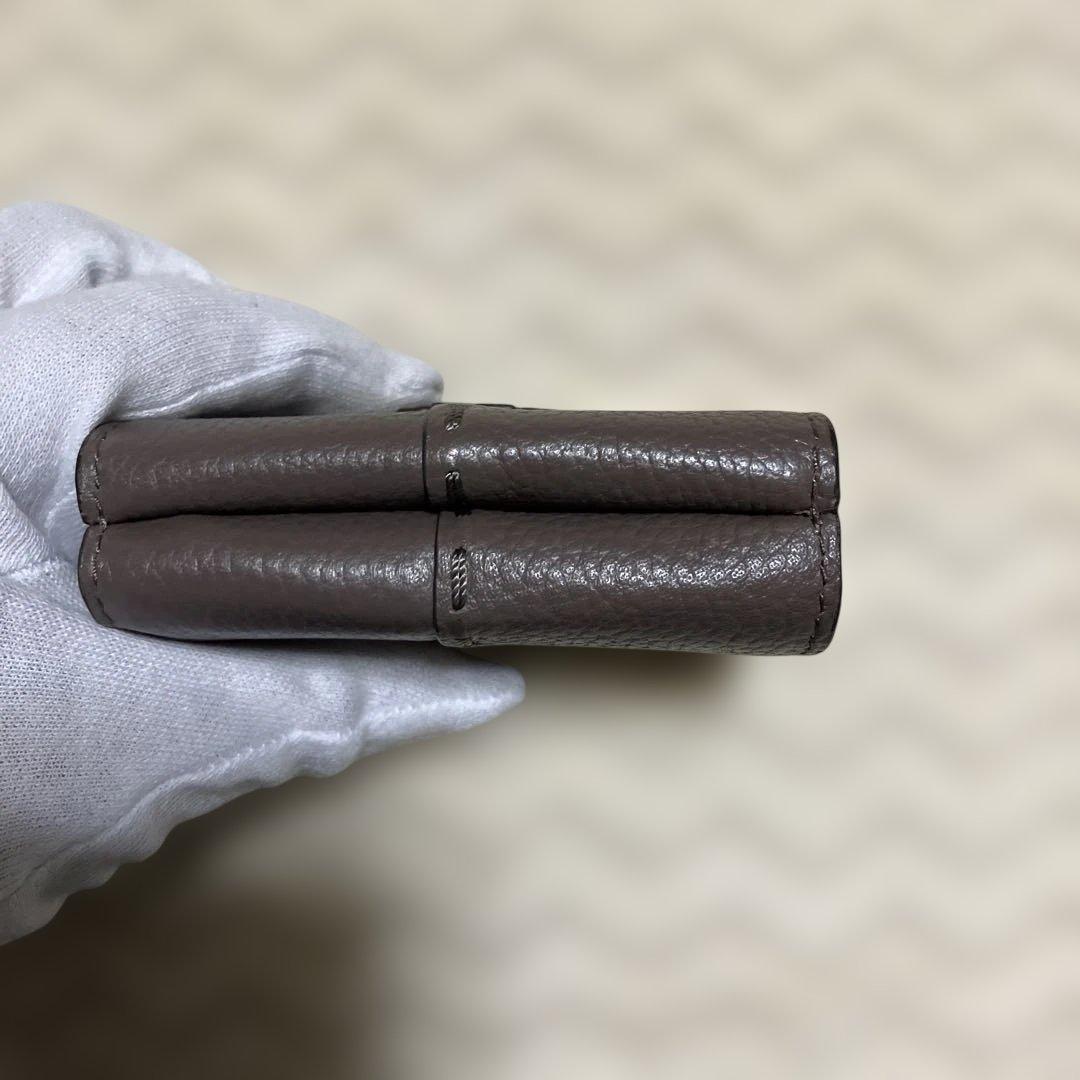 (美品)トリーバーチ　マックグロー　トライフォールド　ミニウォレット　折り財布