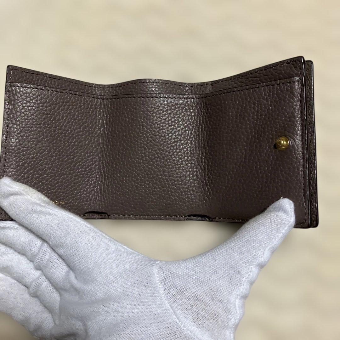 (美品)トリーバーチ　マックグロー　トライフォールド　ミニウォレット　折り財布