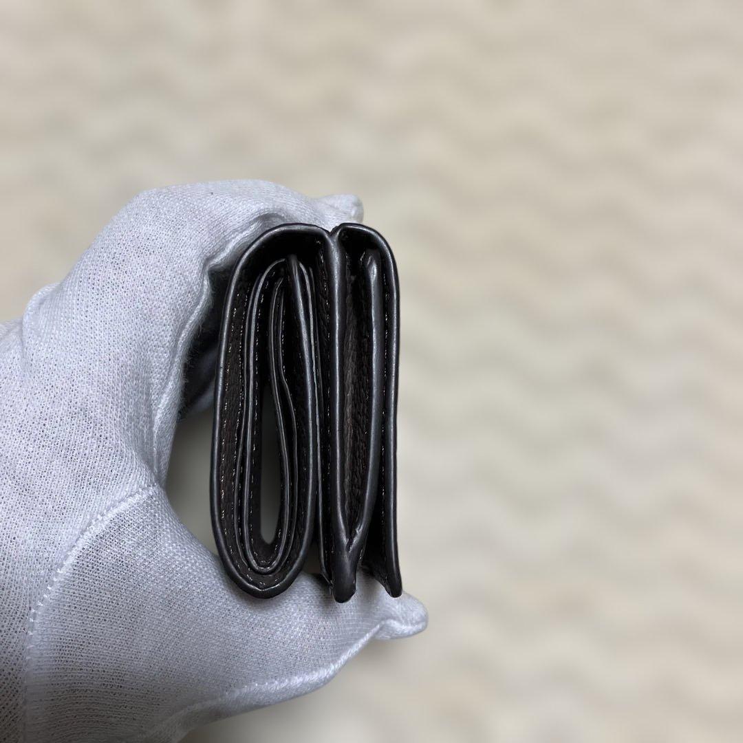 (美品)トリーバーチ　マックグロー　トライフォールド　ミニウォレット　折り財布