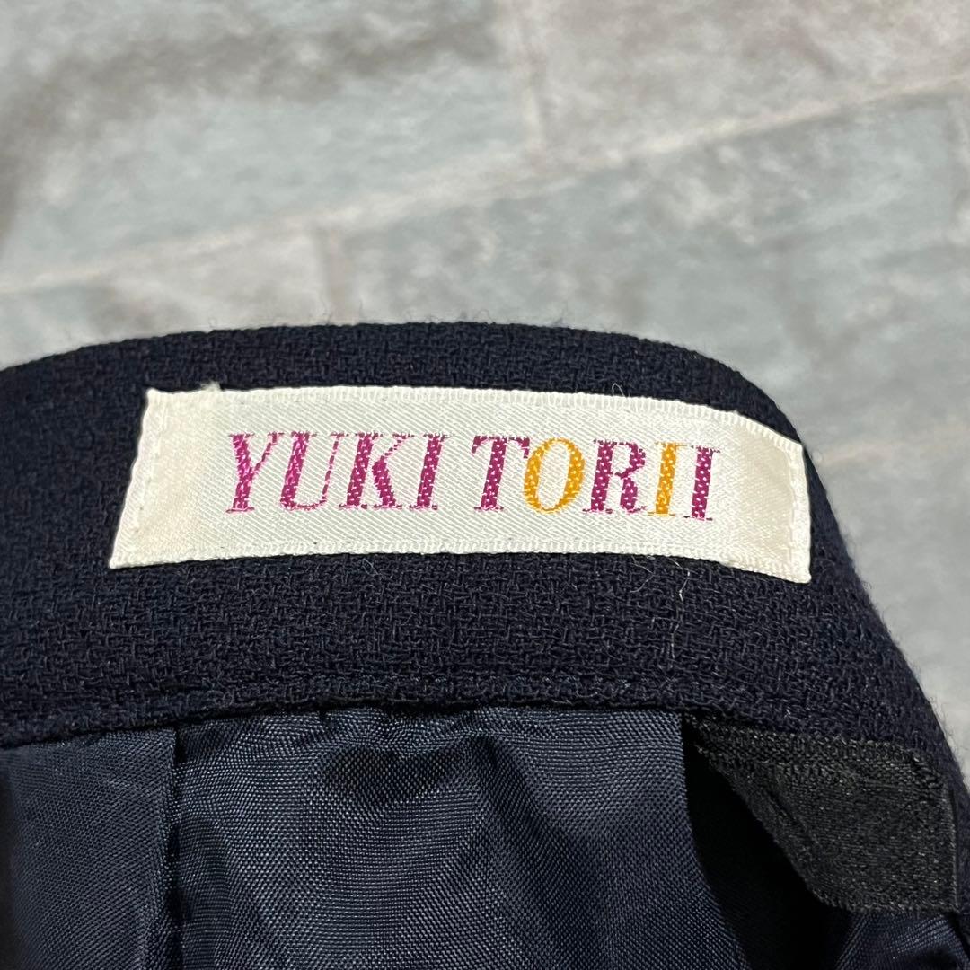 新品✴︎ユキトリイ　スーツ　高級フォーマル　9号　セットアップ　濃紺ネイビー