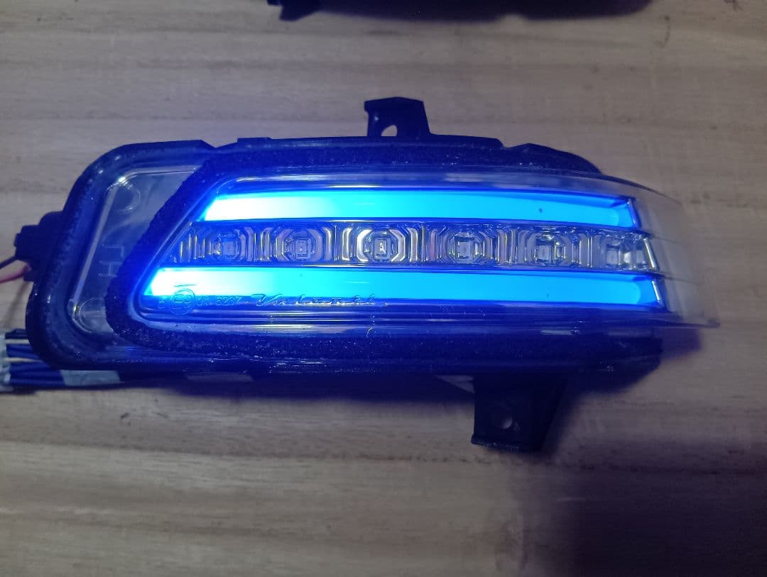 ヴァレンティ valenti ドアミラーウインカー ホンダ タイプ2　廃盤品