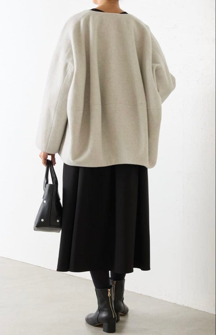 後ろぷっくりウールショートコート