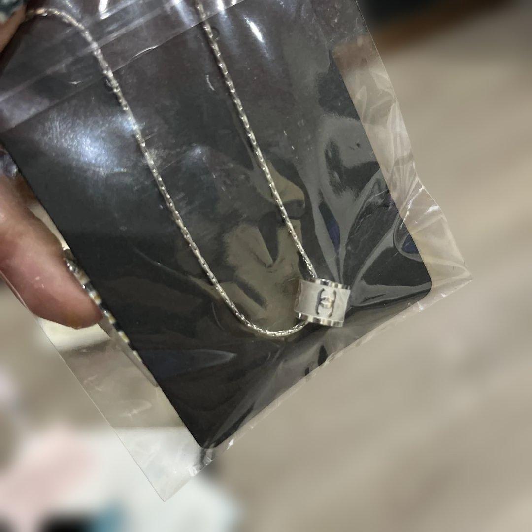 CHANEL シルバー ネックレス ロゴ入り