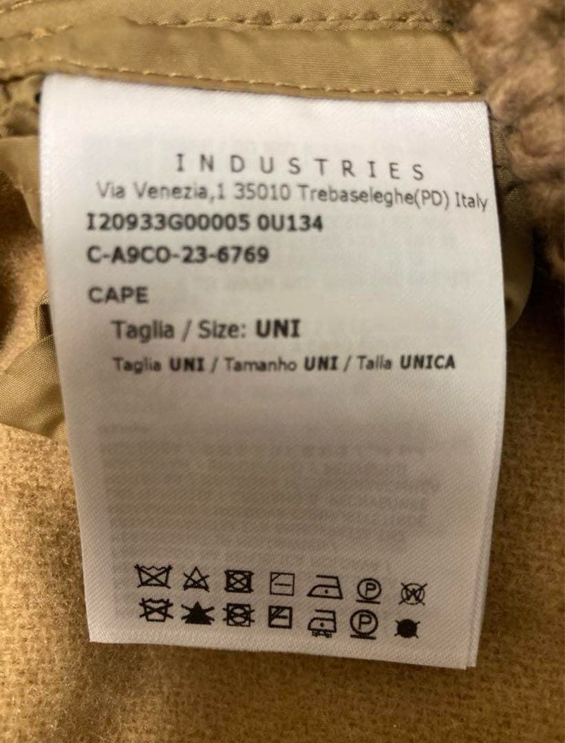 MONCLER ベージュ ジッパーポンチョ