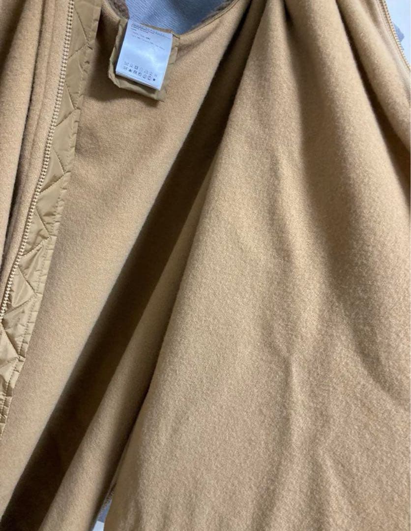 MONCLER ベージュ ジッパーポンチョ