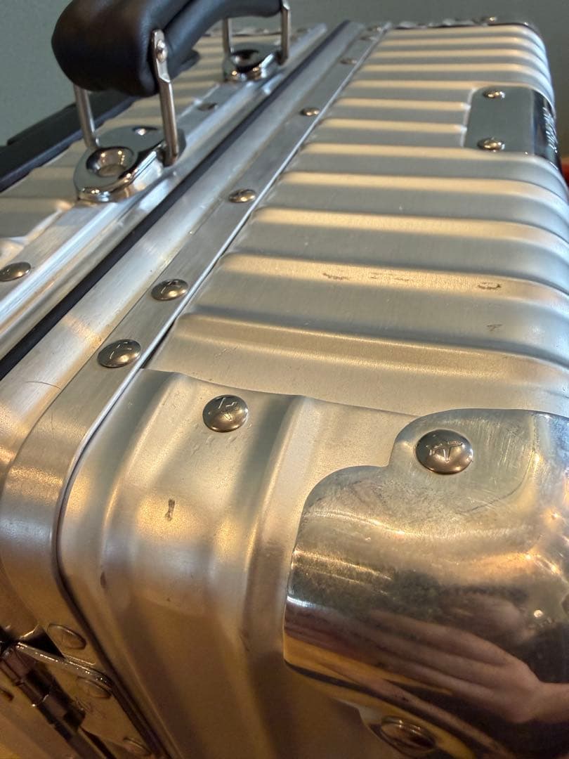 本日最終日 美品RIMOWA リモワ クラシックキャビン 永久保証対象製品