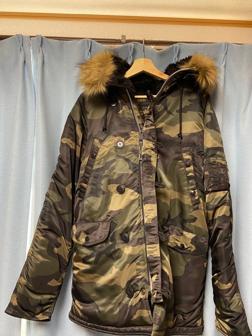 【新品同様】アルファインダストリーズ フライトジャケット スリム