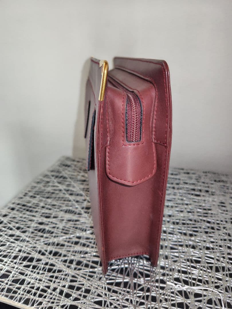 値下げ中　Cartier　クラッチバッグ