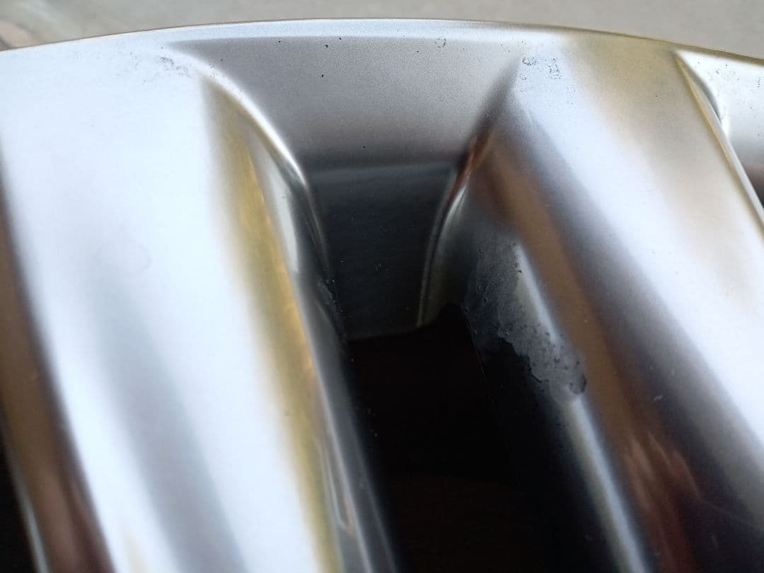 ハリアー純正ホイール