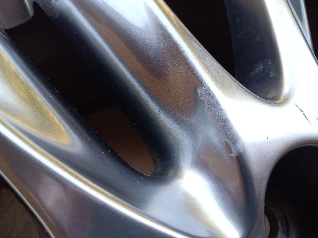 ハリアー純正ホイール