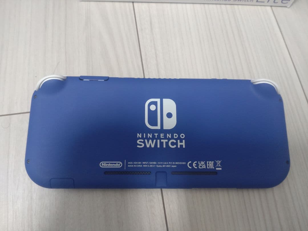 スイッチライト　Nintendo ブルー 　ドラクエ11Sセット