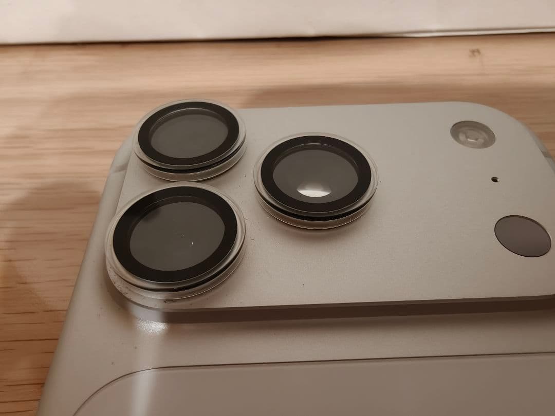 iPhone 17 pro本体＋MOFTケース＋おまけ多数