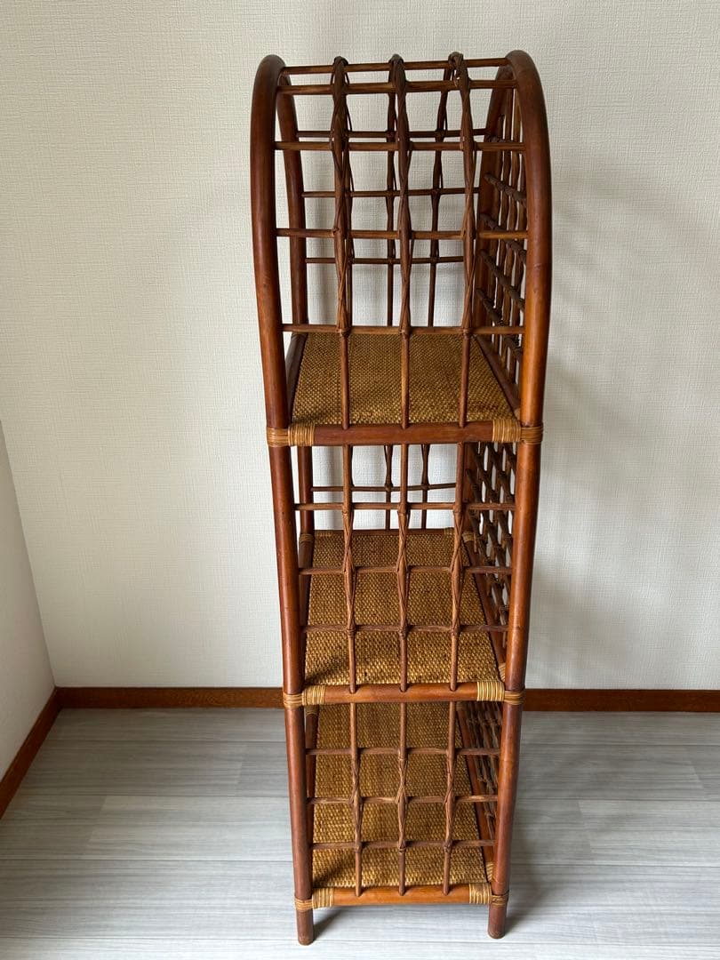 レトロ アーチ型　3段ラタンラック オープンシェルフ 本棚　飾り棚 ディスプレイ