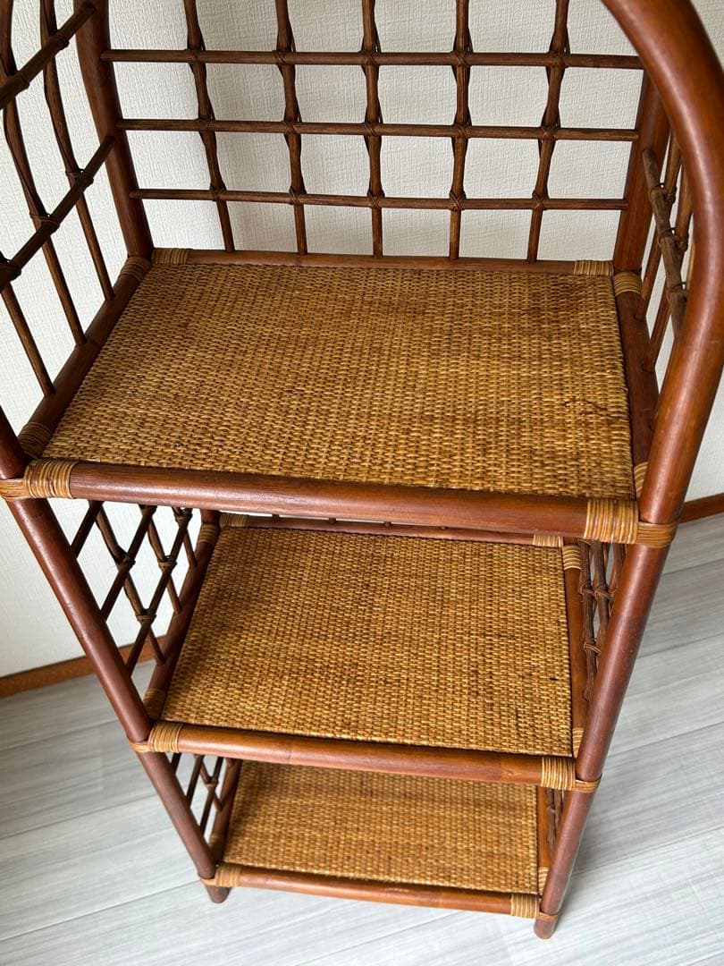 レトロ アーチ型　3段ラタンラック オープンシェルフ 本棚　飾り棚 ディスプレイ