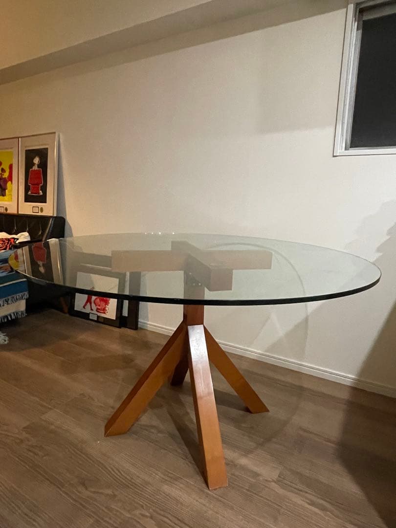 【限定値引】Cassina VENTO round dining table