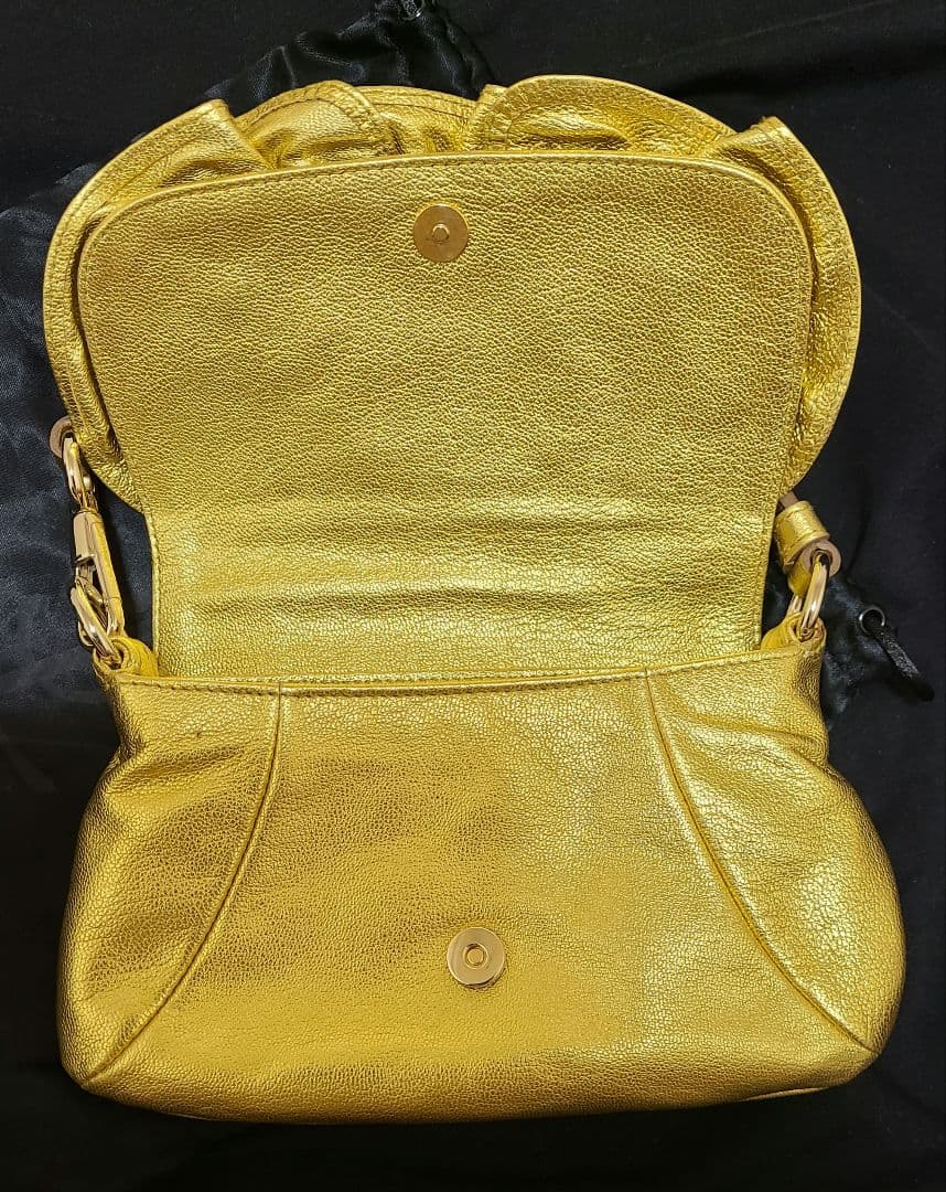 新品未使用　YSL イブサンローラン　ゴールドパーティーバッグ　ハンドバッグ