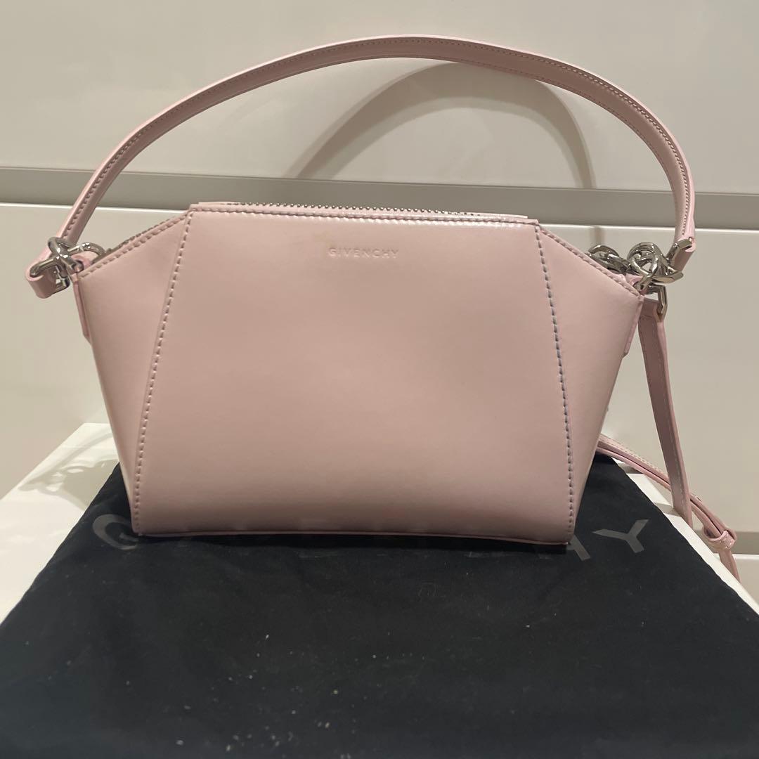 ジバンシイアンティゴナショルダーバッグ新品