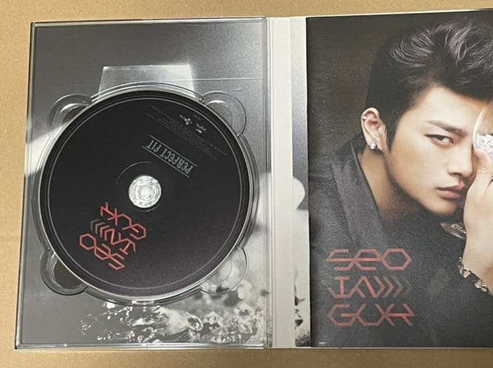 ソ・イングク - Perfect Fit / Seo In Guk