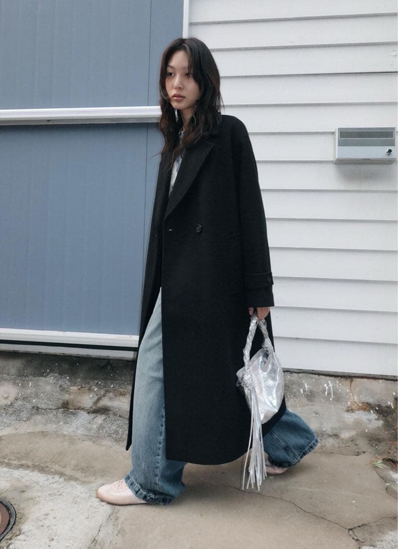 ZARA ソフトなオーバーサイズコート　黒 チェスターコート