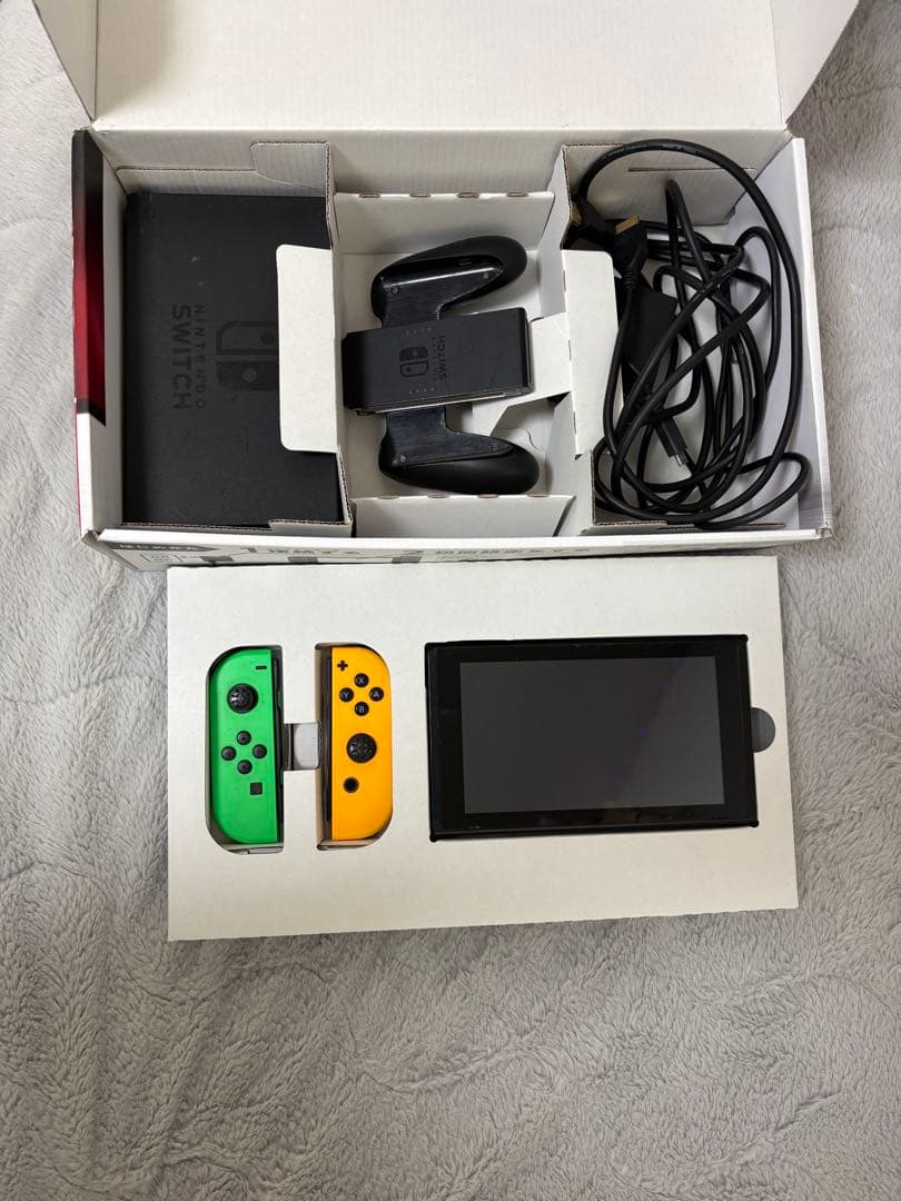 Nintendo Switch 本体 グリーン/イエロージョイコン