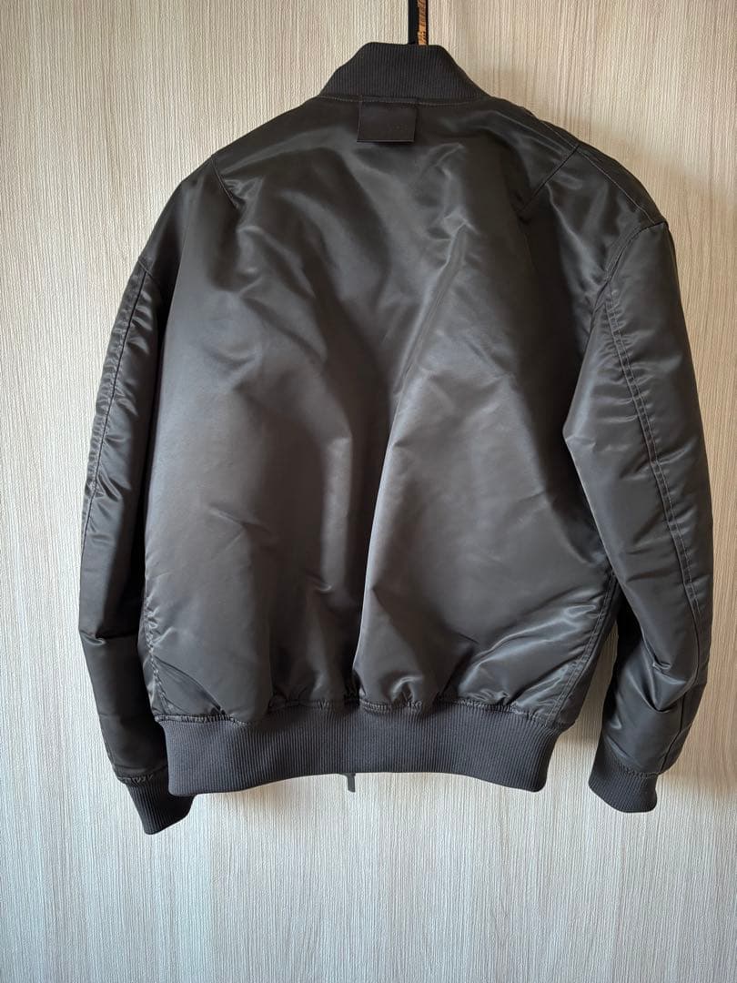 ユニクロ+J ハイブリッドダウン オーバーサイズMA-1ブルゾン Sサイズ